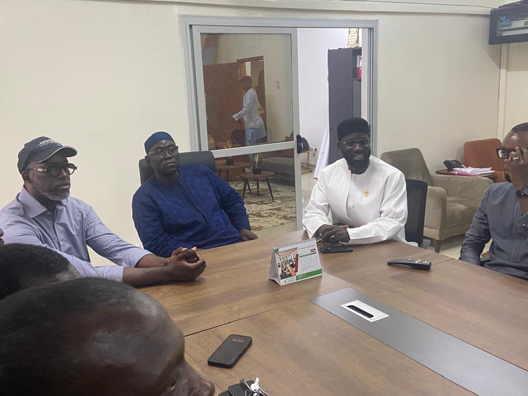 Visite du Directeur de la CDC à Nguidilé pour un Éventuel Projet de Logements Sociaux pour la Diaspora